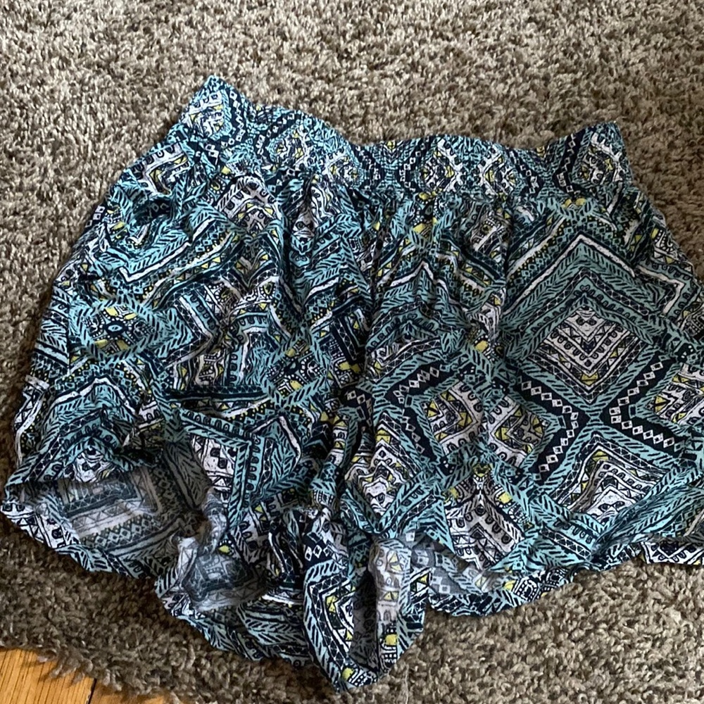 Women’s shorts size xs